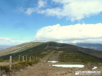 Peña Quemada; campamentos de verano; trekking y senderismo;grupo reducido senderismo